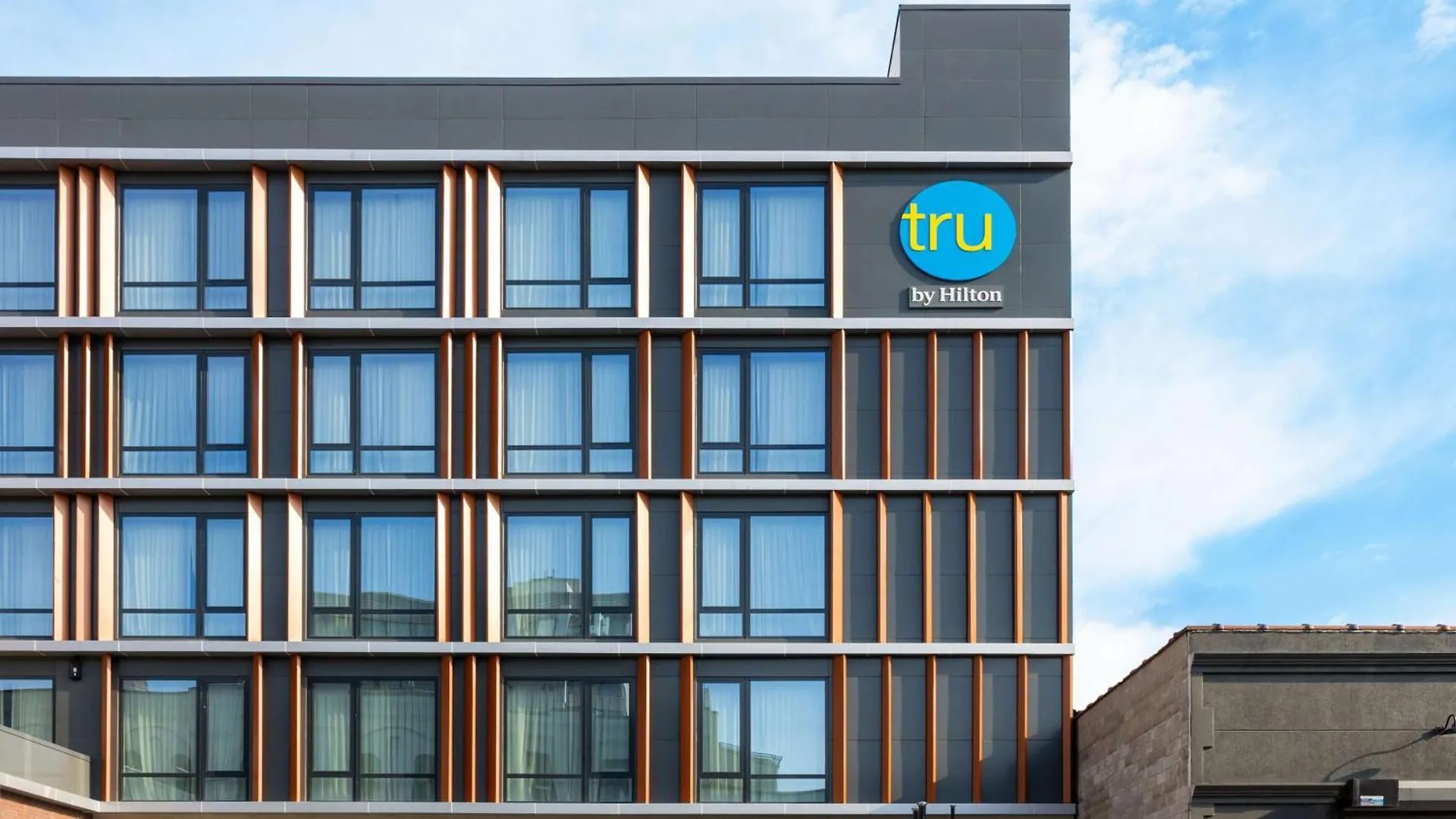 4 Business Hotels in Gowanus Built for Productive Stays