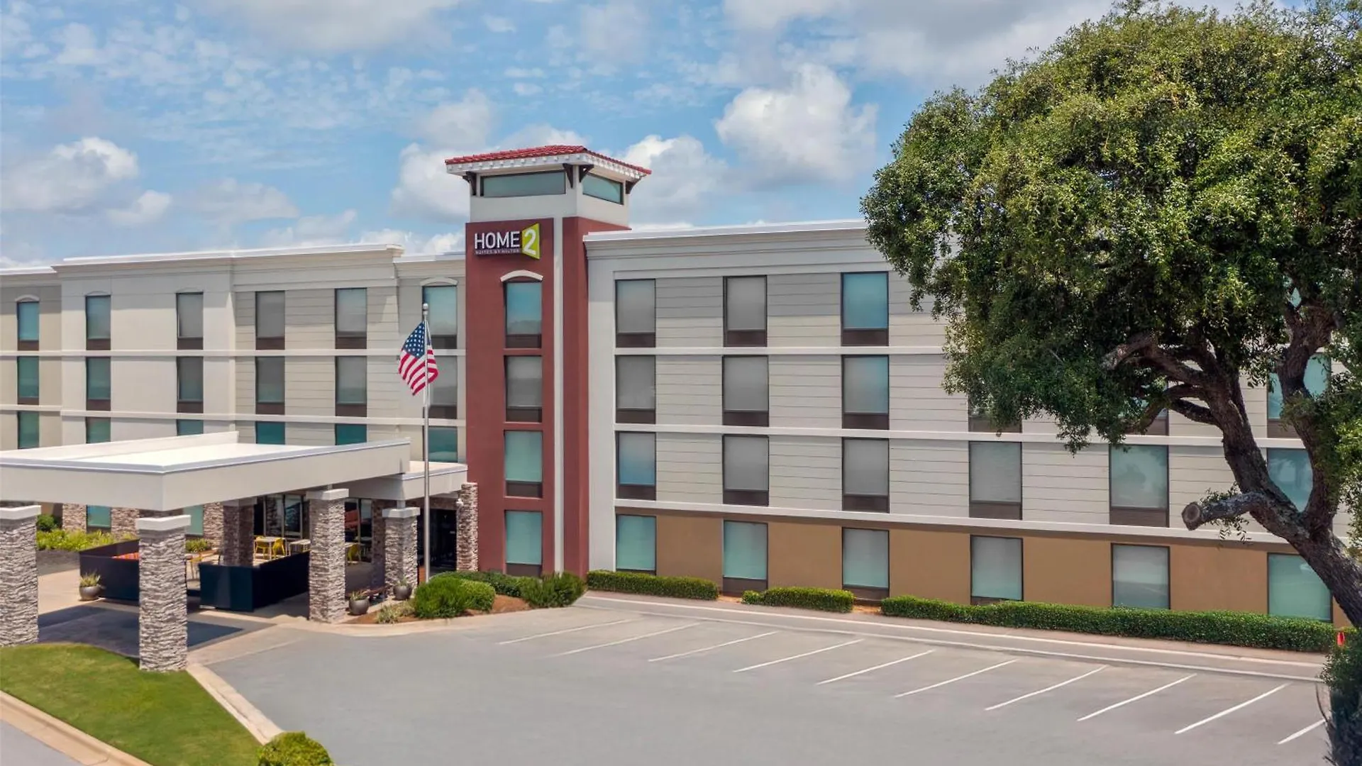 4 Family-Friendly Hotels Near Gulf Islands National Seashore