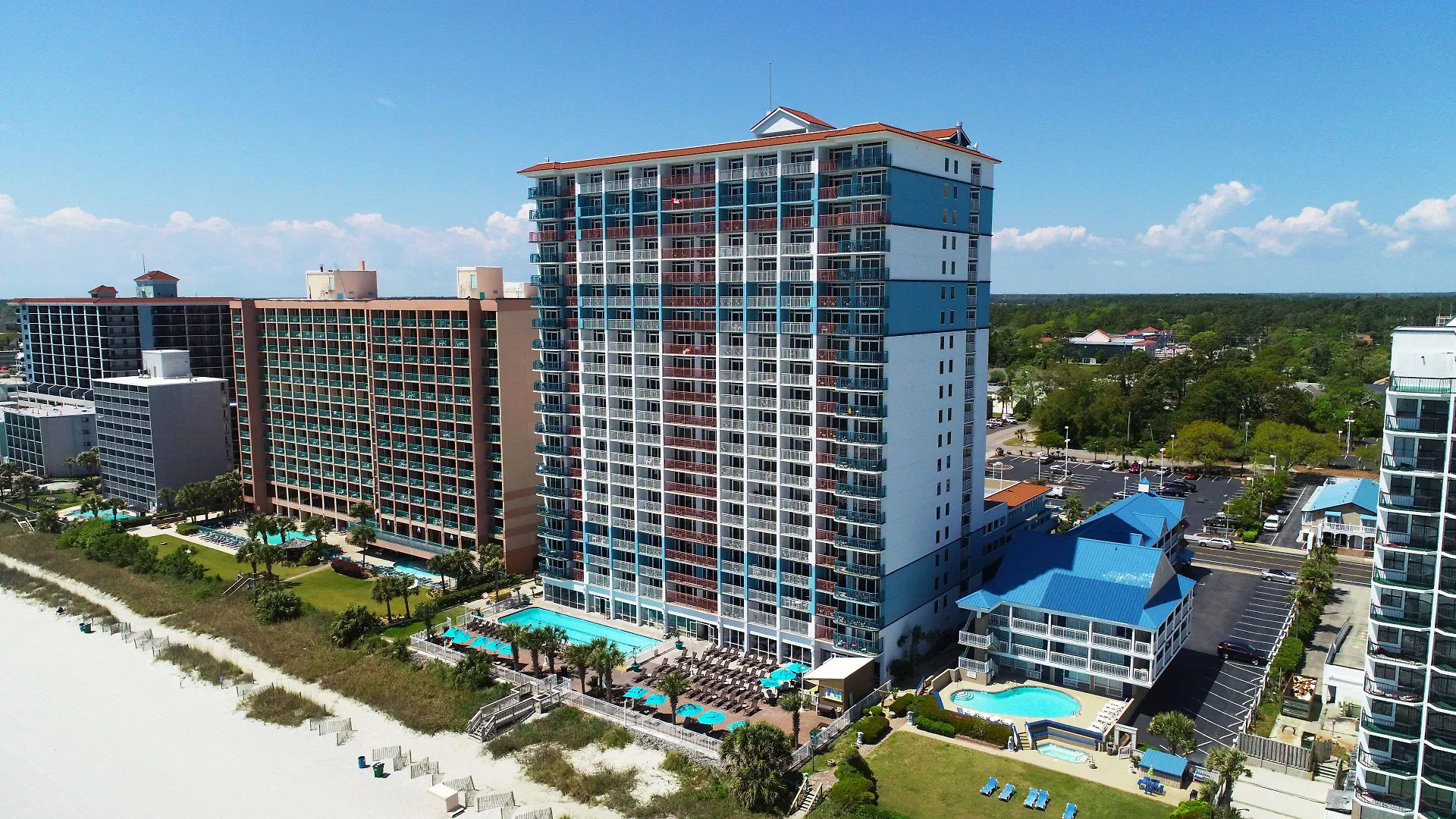 4 Beach Hotels Near Myrtle Beach Attractions Worth Booking