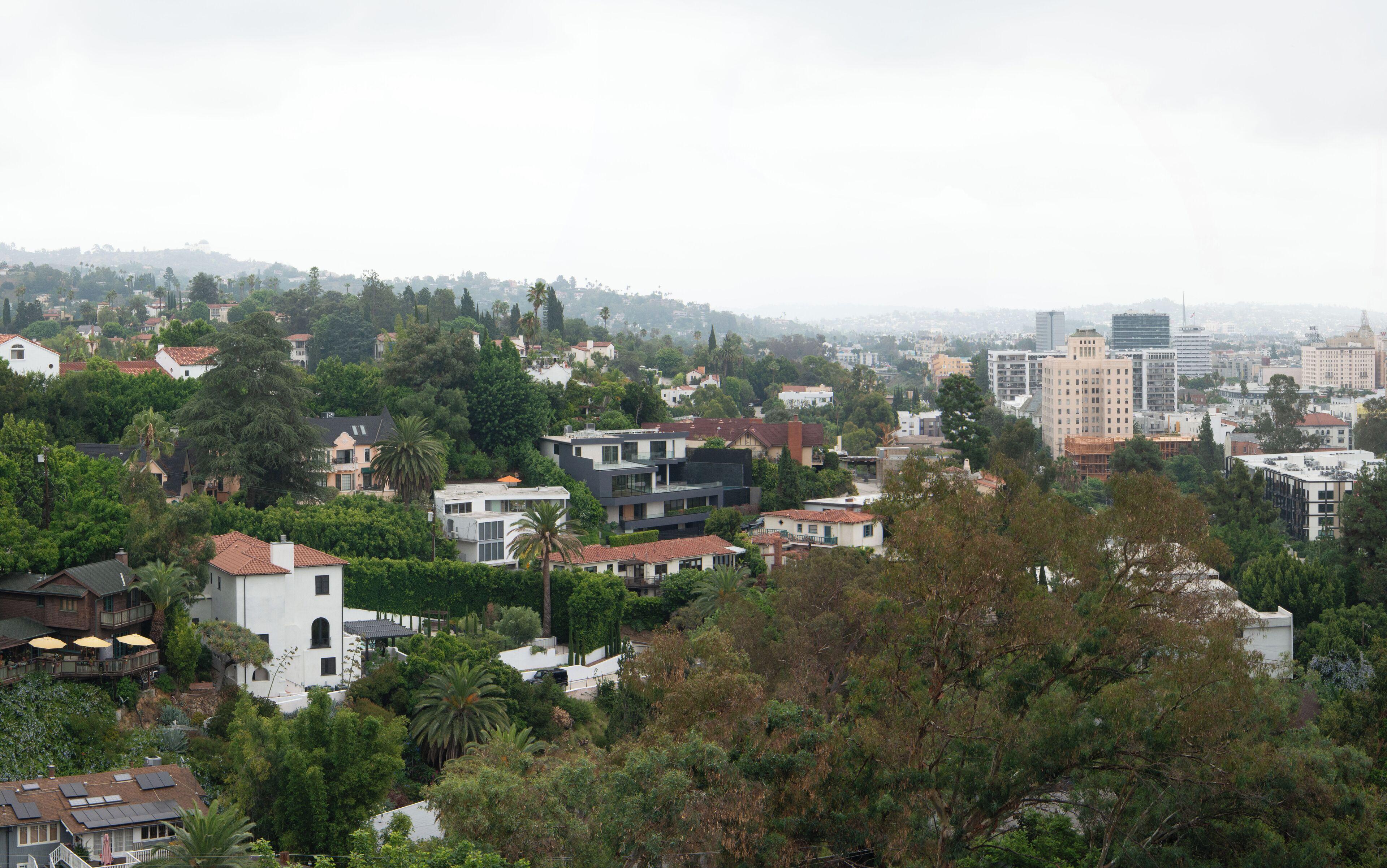 8 Central Hotels Near Griffith Observatory for Easy LA Access