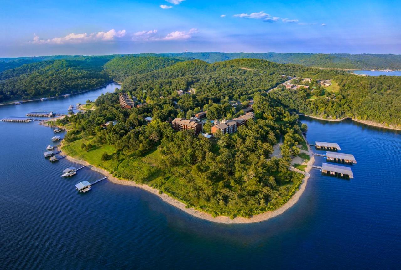 Where to Stay Near Butterfly Place: 5 Budget Hotels in Branson